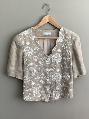VIntage Joan& David Embroidered Linen short sleeve Jacket